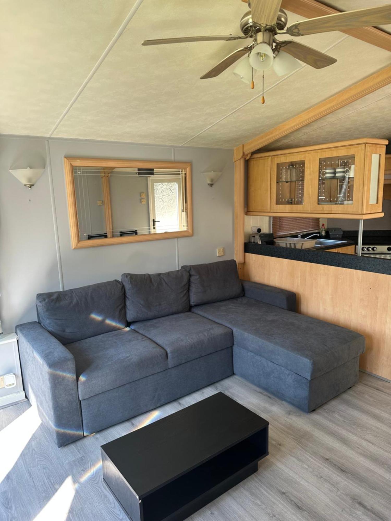 Modernised 3 Bedrooms Mobile *