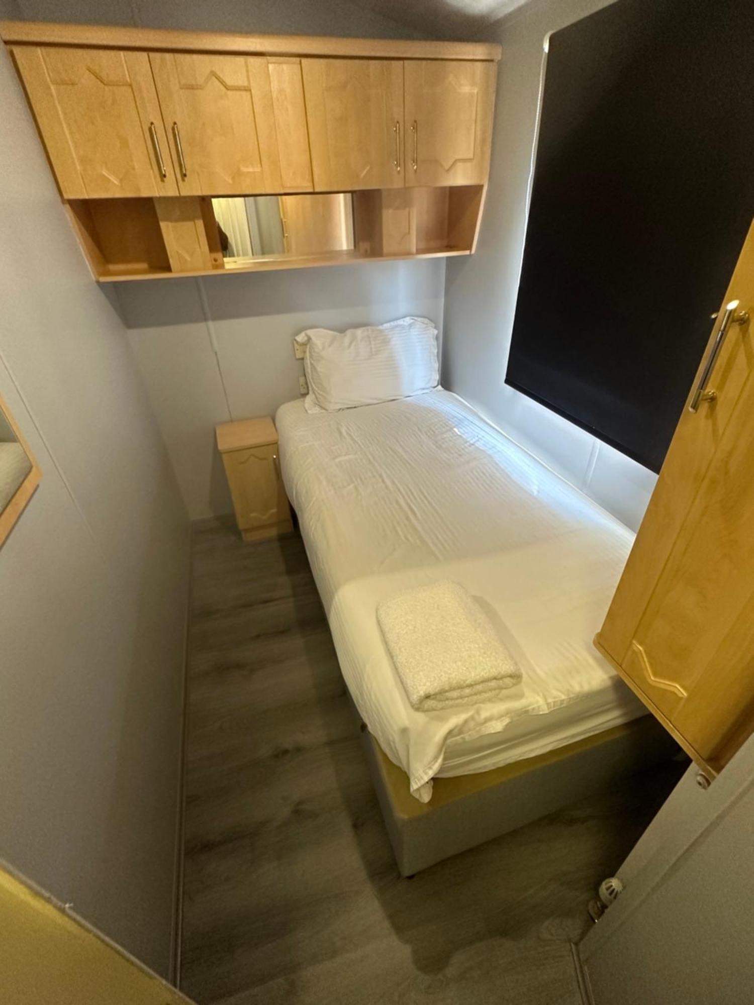 Modernised 3 Bedrooms Mobile *